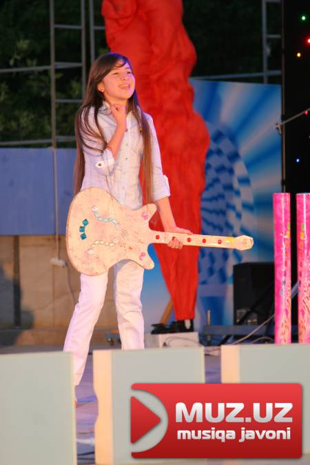 Alo FM 6 yoshda (2012)